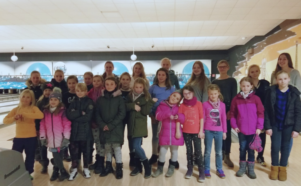 Adventsbowling